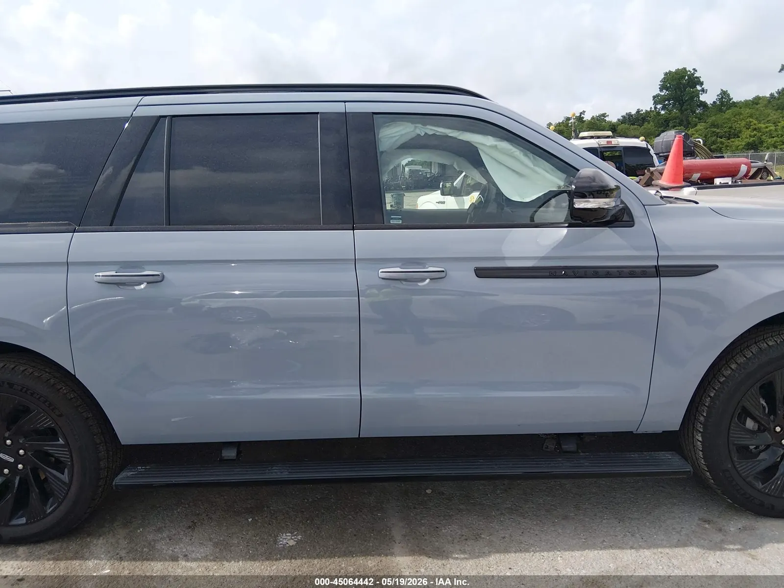2025 Lincoln Navigator L Reserve