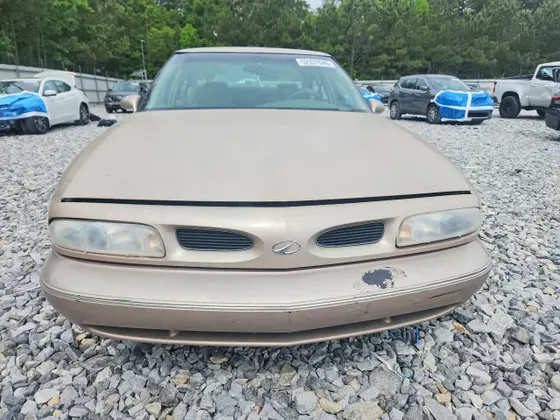 1998 Oldsmobile 88