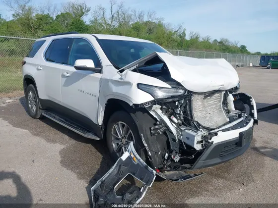 2024 Chevrolet Traverse Limited LT Leather