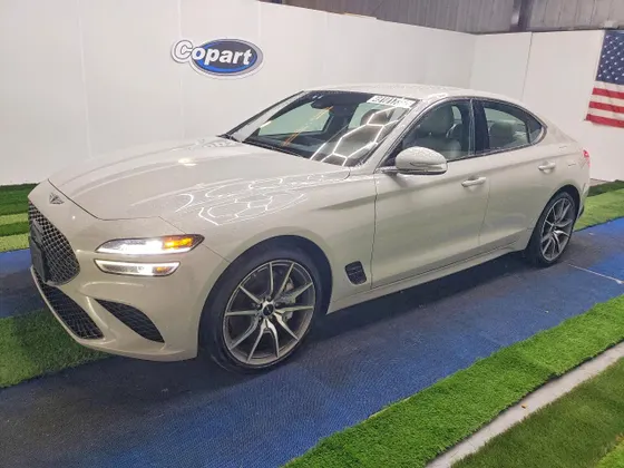 2024 Genesis G70 2.5T