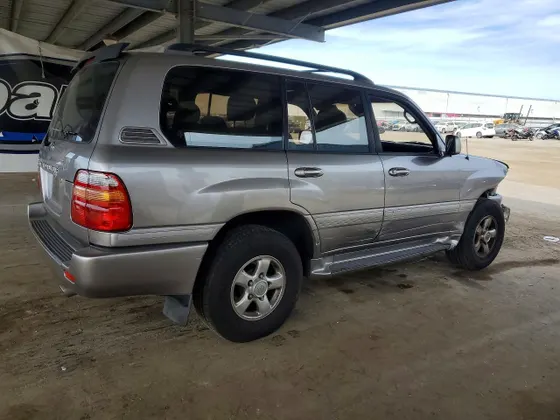 2002 Toyota Land Cruiser