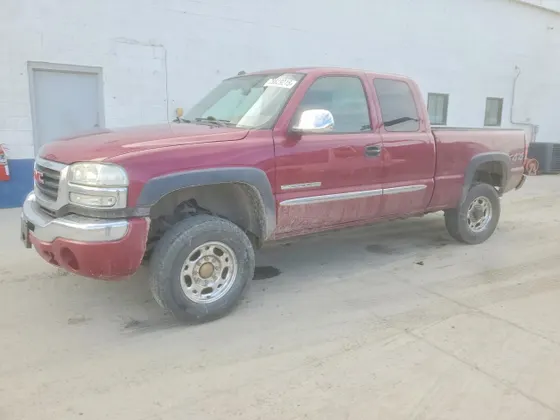 2005 GMC Sierra 2500HD Work Truck