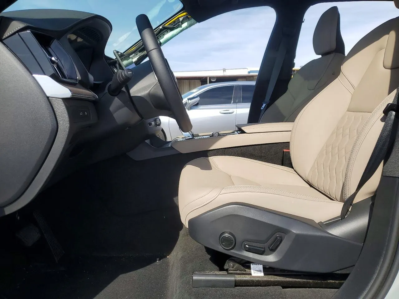 2026 Volvo XC90 Plug-In Hybrid Plus