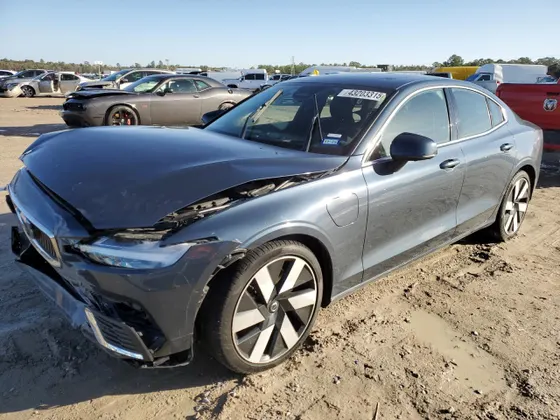 2023 Volvo S60 ULTIMATE