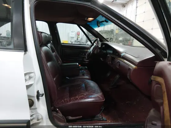 1995 Oldsmobile 88 ROYALE