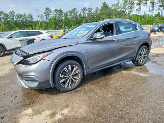 2019 INFINITI QX30 ESSENTIAL