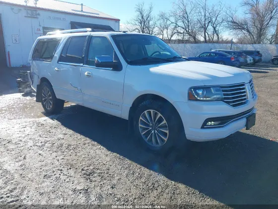 2016 Lincoln Navigator L Select