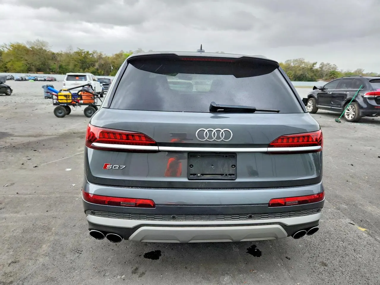 2022 Audi SQ7 Premium Plus