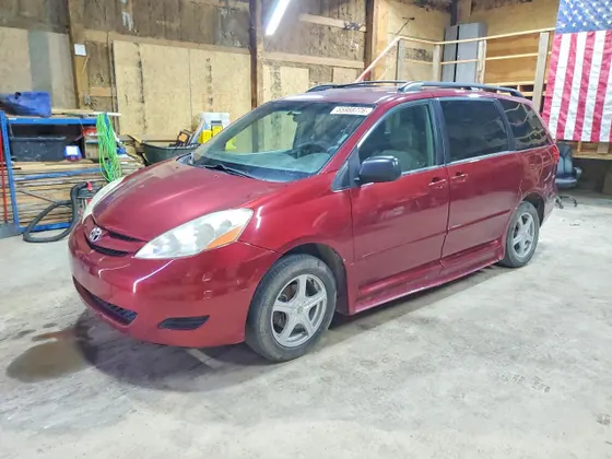 2008 Toyota Sienna LE