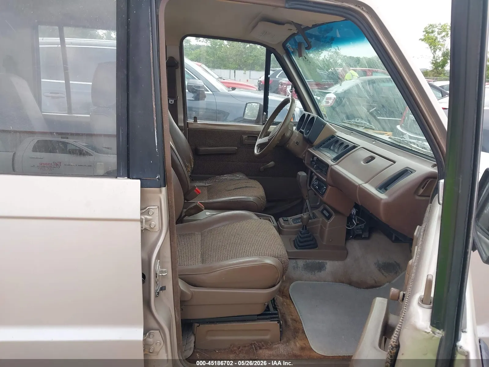 1991 Isuzu Trooper