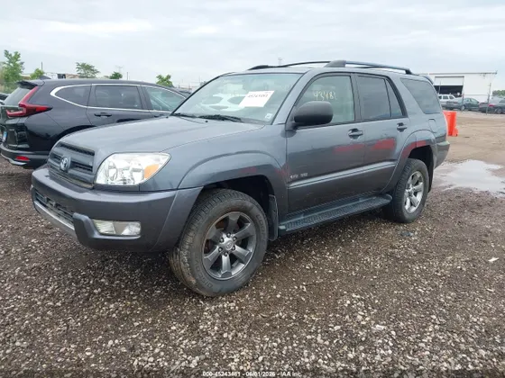 2004 Toyota 4Runner SR5