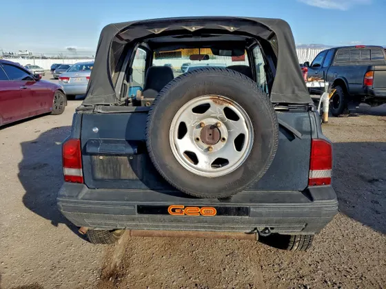 1993 Geo Tracker