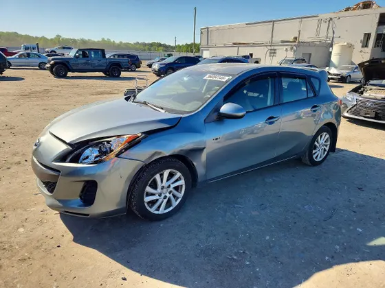 2012 Mazda Mazda3 i Touring