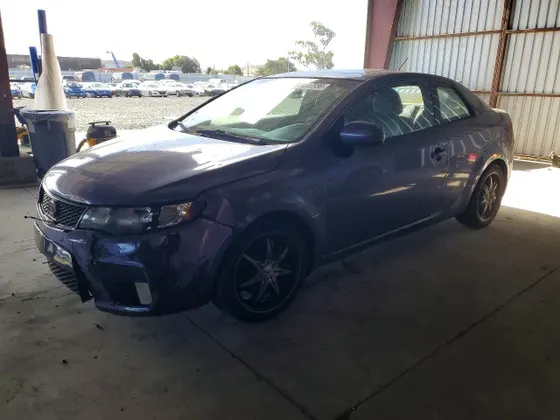 2010 Kia Forte Koup SX