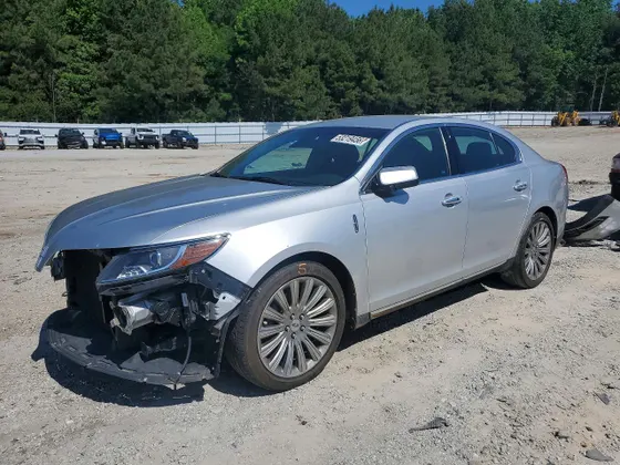 2014 Lincoln MKS