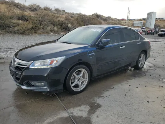 2014 Honda Accord Plug-in Hybrid PLUG-IN HYBRID