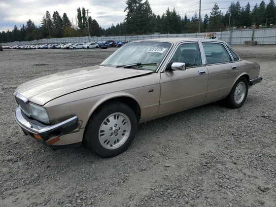 1994 Jaguar XJ Series Sedan XJ6