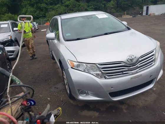 2012 Toyota Venza LE