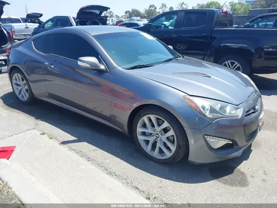 2015 Hyundai Genesis Coupe 3.8L Base