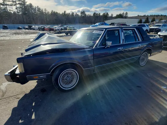 1985 Lincoln Town Car