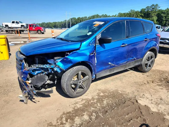2019 Ford Escape S