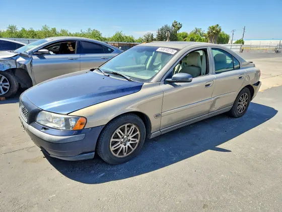 2005 Volvo S60