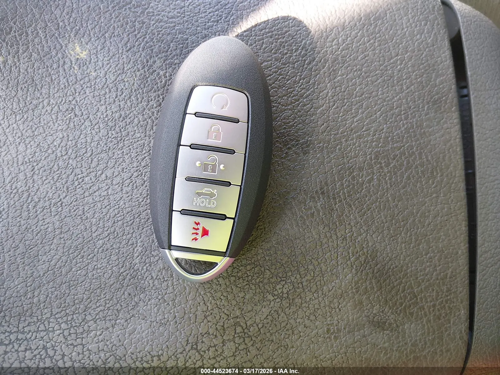 2012 INFINITI M56