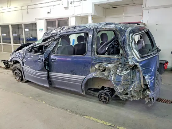 2004 Pontiac Montana w/1SA Pkg