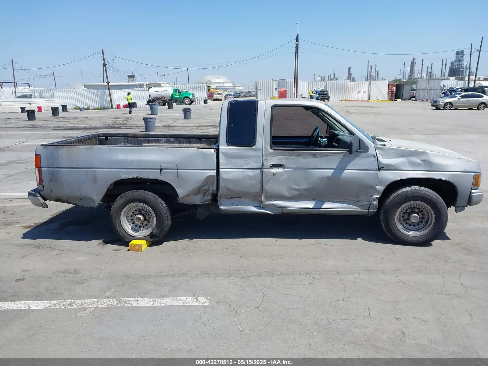 1988 Nissan Hardbody King Cab 2WD KING CAB