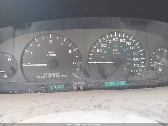 1998 Plymouth Voyager SE