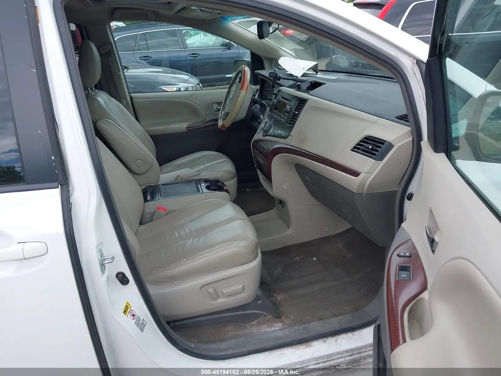 2012 Toyota Sienna XLE