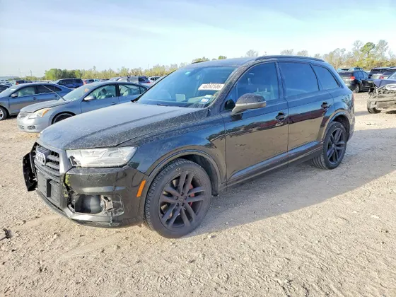 2018 Audi Q7 Prestige