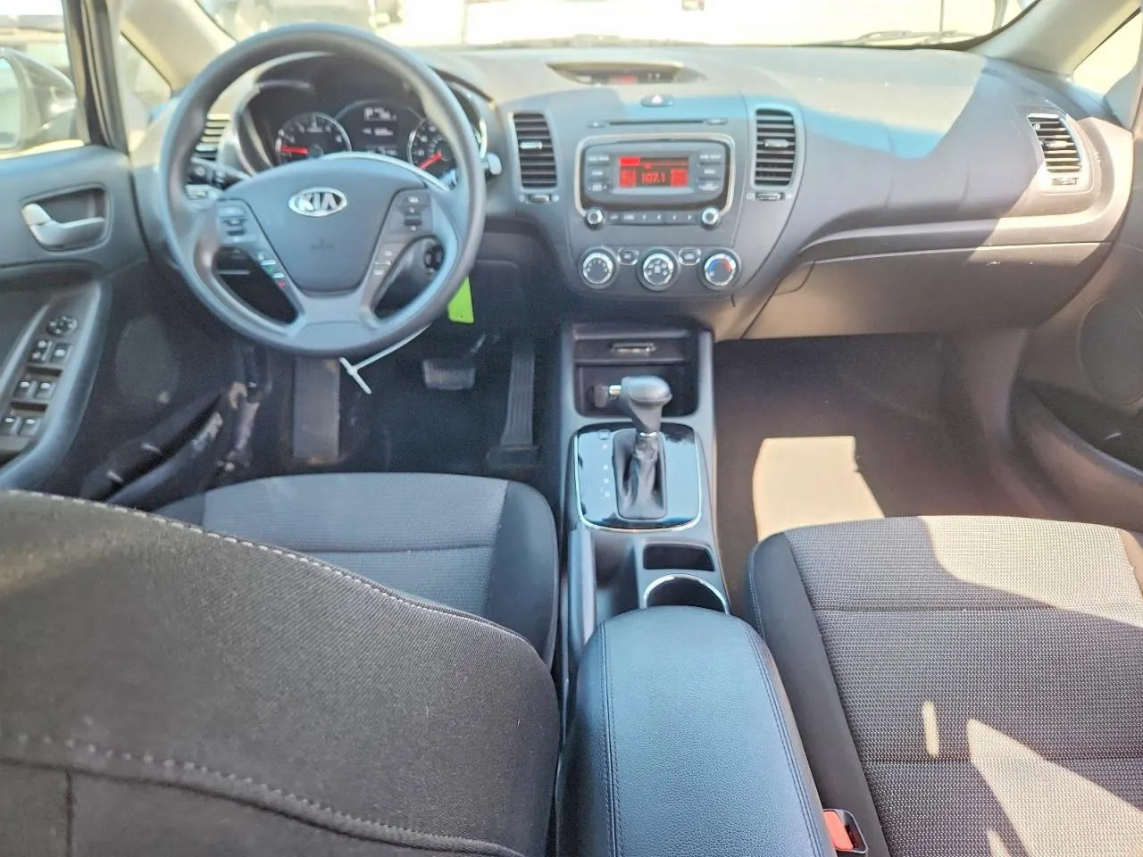 2017 Kia Forte5 LX