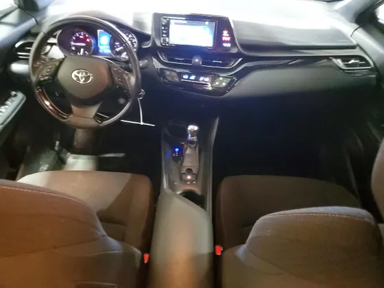 2018 Toyota C-HR XLE Premium