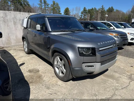 2021 Land Rover Defender SE