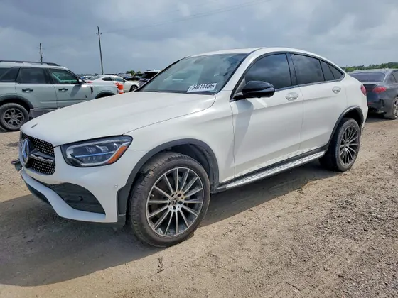 2021 Mercedes-Benz GLC GLC 300