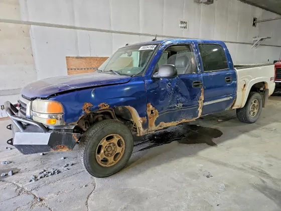 2004 GMC Sierra 1500 Crew Cab SLE