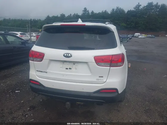 2016 Kia Sorento LX
