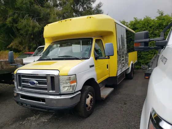 2019 Ford E-Series Cutaway E450 SUPER DUTY CUTAWAY VAN