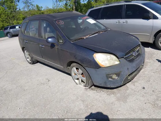 2007 Kia Rondo LX