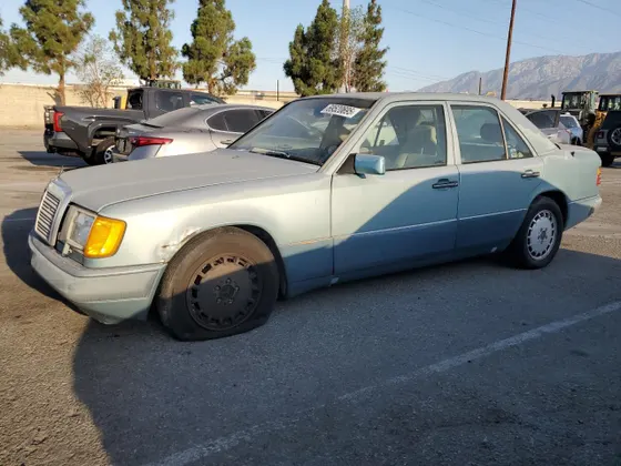 1991 Mercedes-Benz 300 Series 300E