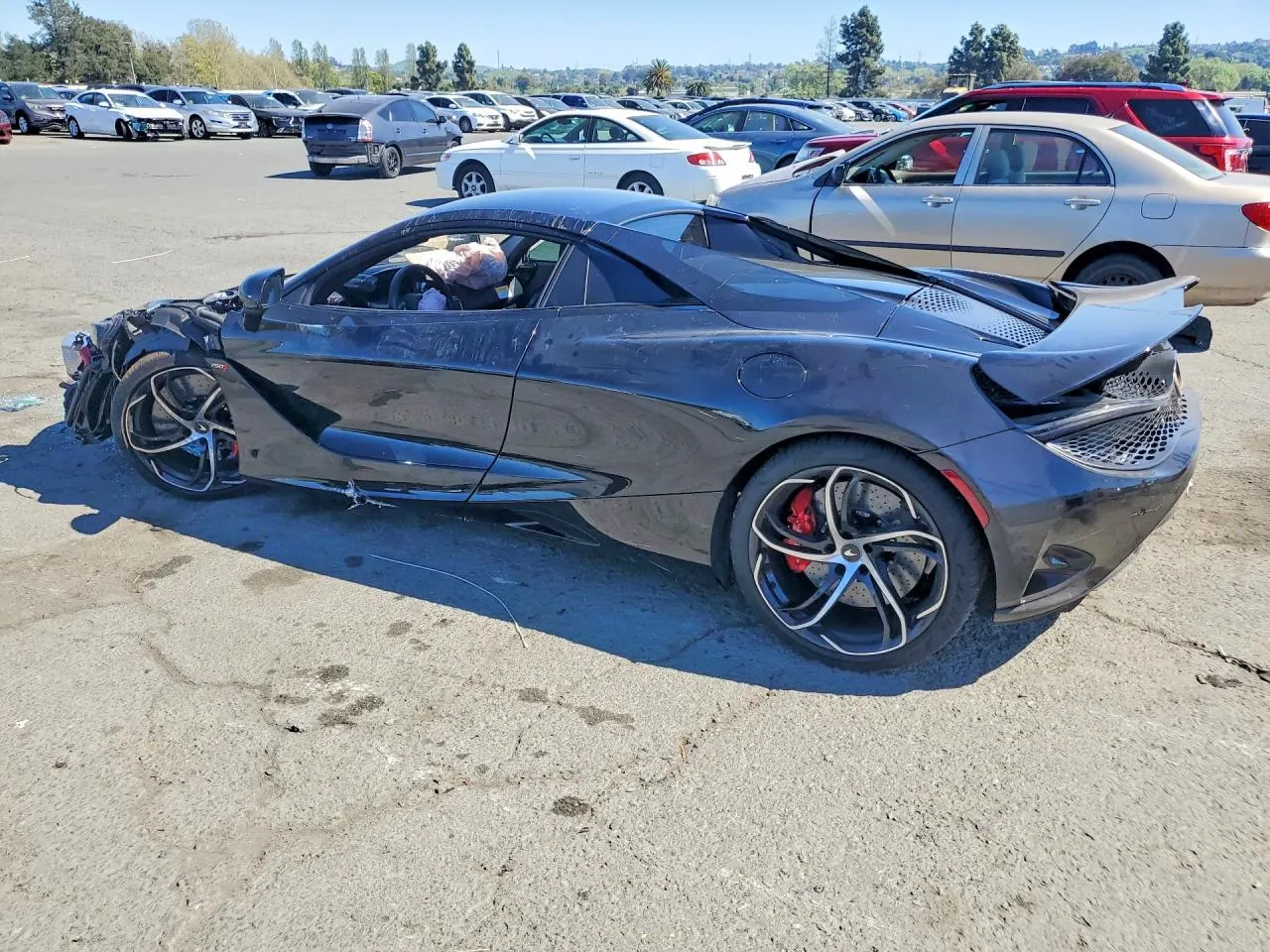 2024 McLaren 750S