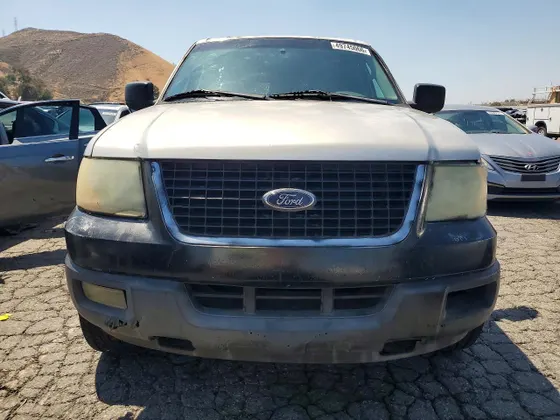 2005 Ford Expedition XLS