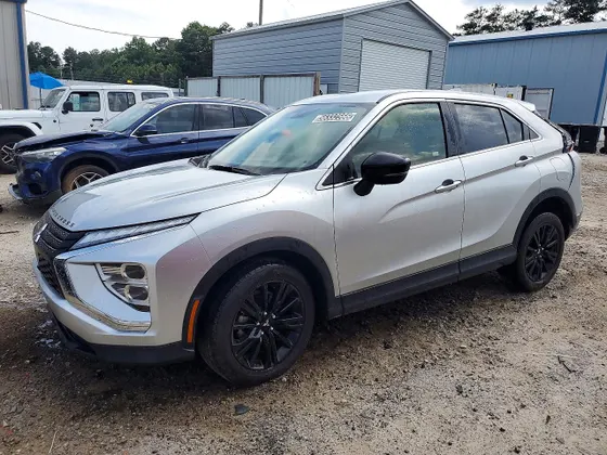 2025 Mitsubishi Eclipse Cross LE