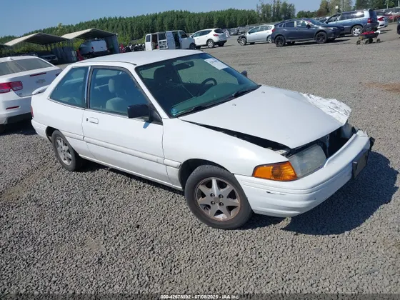 1995 Ford Escort LX/SPORT