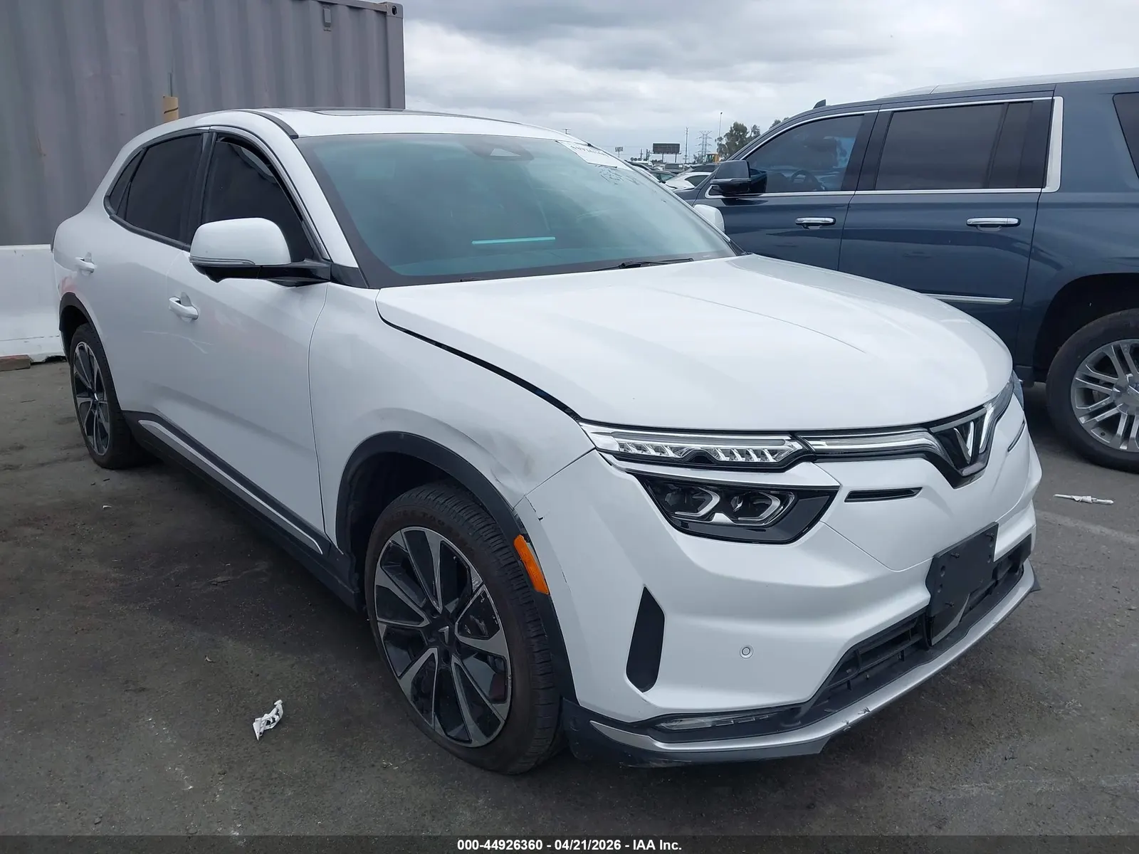2025 VinFast VF 8 Plus