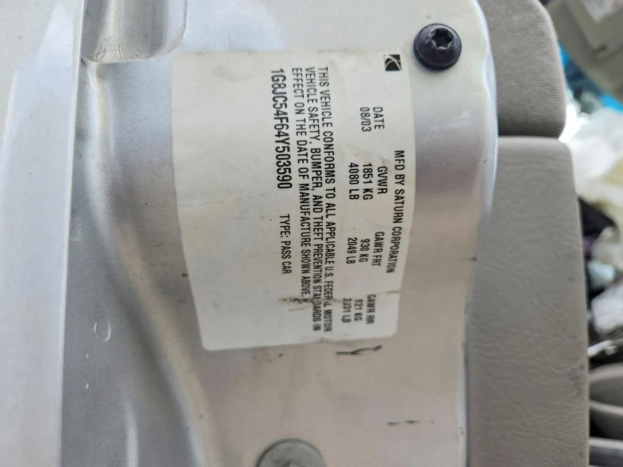 2004 Saturn L-Series L300 1