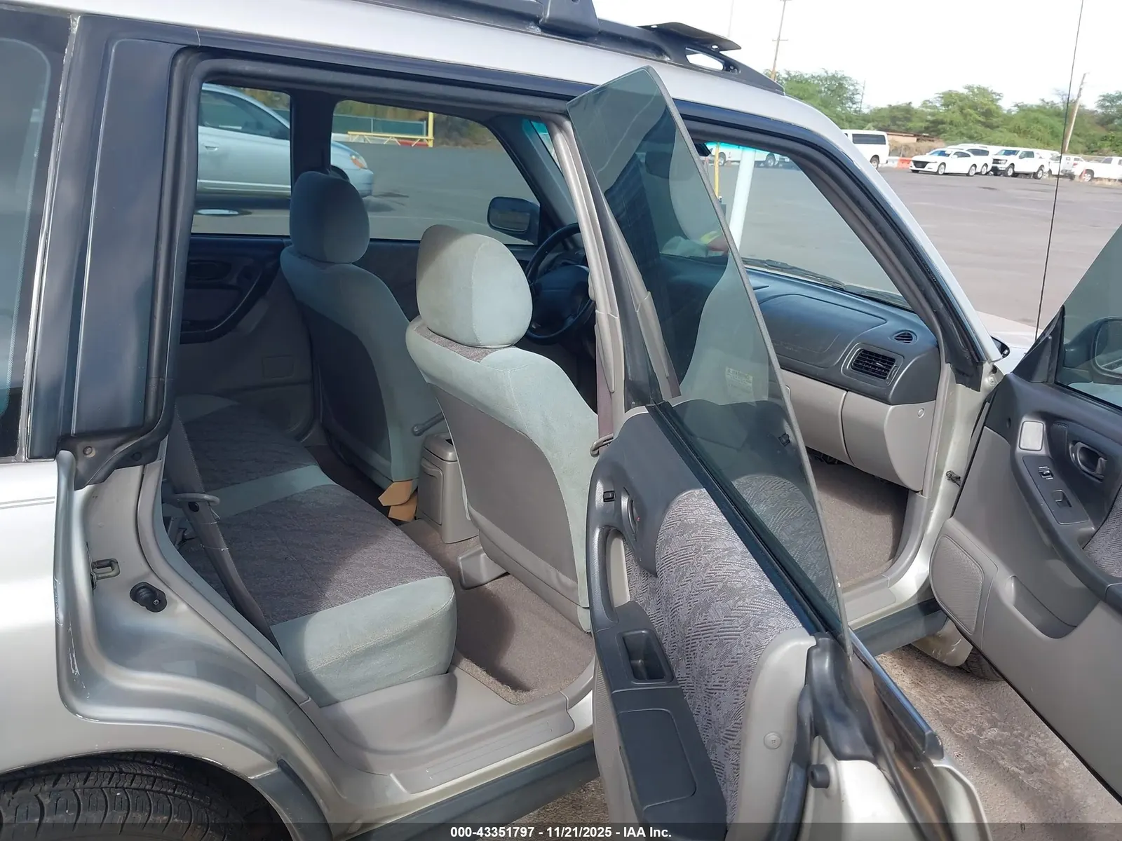2000 Subaru Forester L