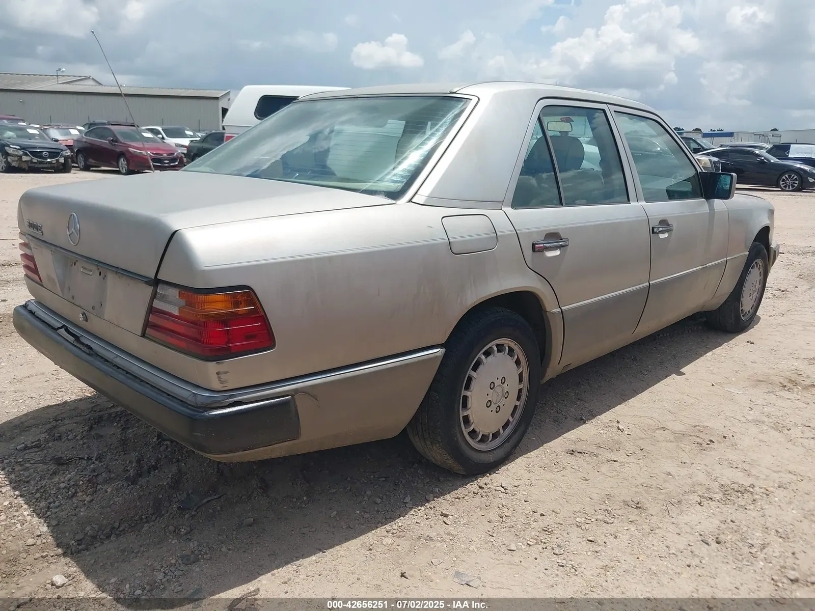 1992 Mercedes-Benz 300 Series 300E