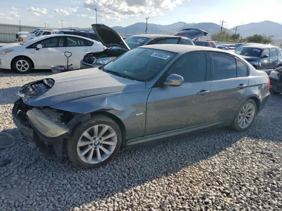 2011 BMW 3 Series 328i
